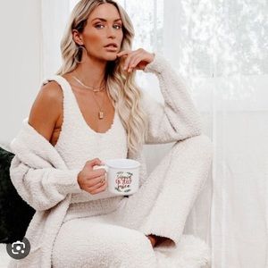 Vici/Cozy Casual Frost Filled Fuzzy Knit Pants